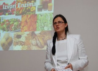 26790_1401696124716_1301708254_1155625_6753654_n