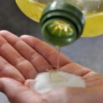 šećer-maslinovo-ulje-piling-ruke